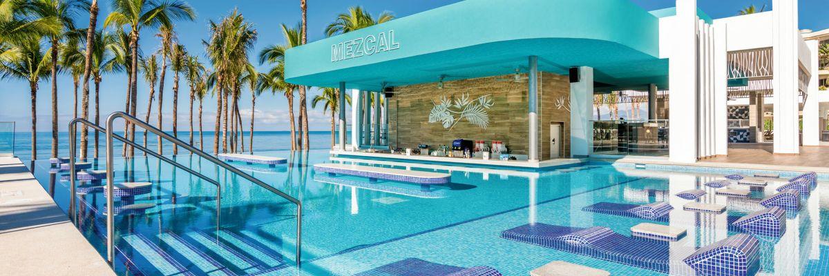 Crédits d'hôtel Vacances Sunwing dans les hôtels et complexes Riu au Mexique - background banner
